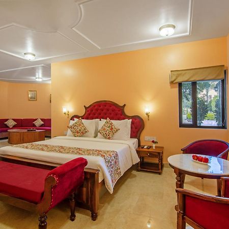 Sterling Balicha Udaipur Hotel Buitenkant foto