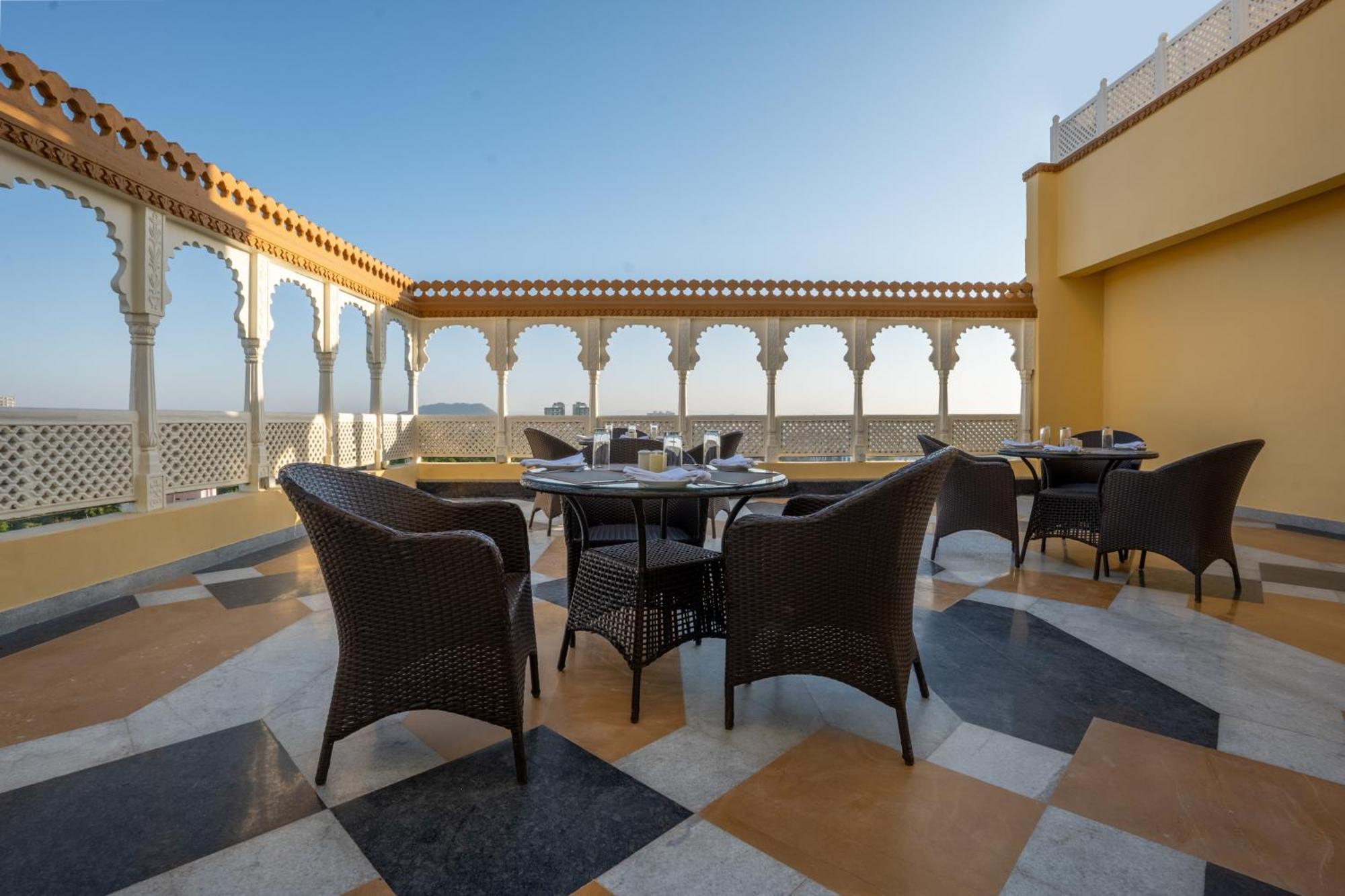 Sterling Balicha Udaipur Hotel Buitenkant foto