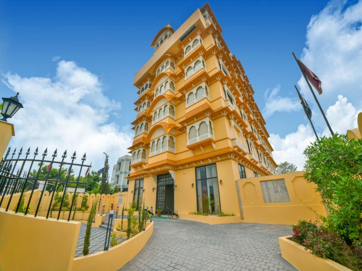 Sterling Balicha Udaipur Hotel Buitenkant foto